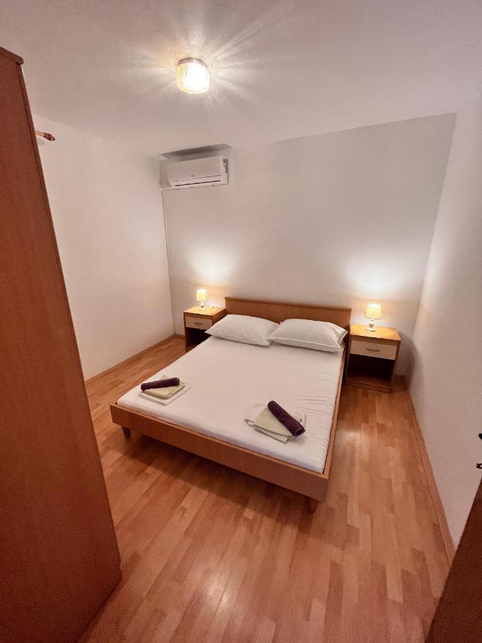 Apartments By The Sea Metajna, Pag - 6465 外观 照片